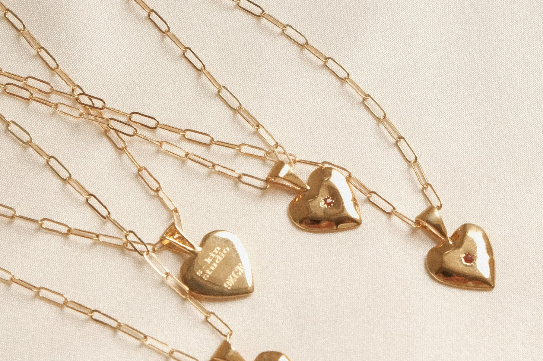 Gilded Heart Pendant Necklace - S-kin Studio Jewelry | Minimal Jewellery That Lasts.