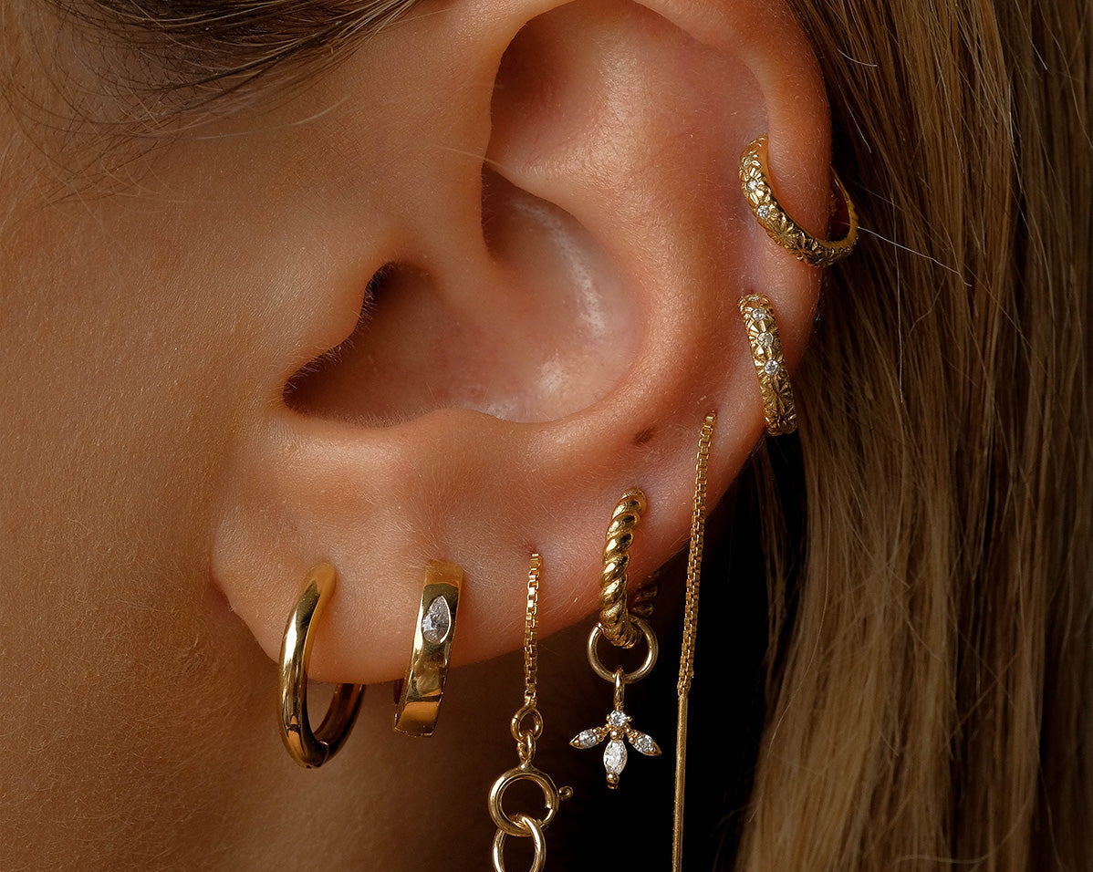 18K Gold Fill Bella Twist Huggie Hoops | S-kin Studio Jewelry | Ethical Piercing Earrings