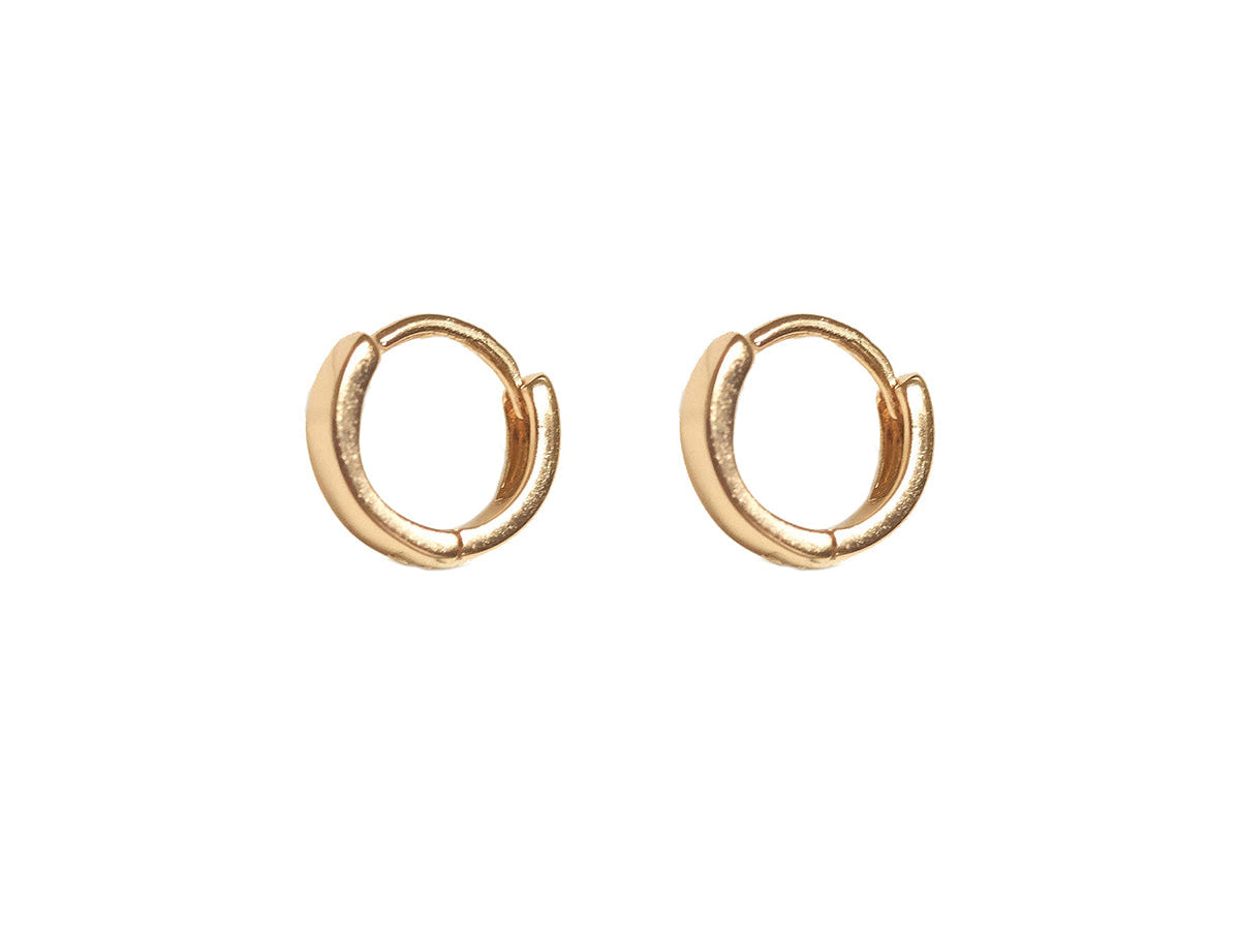 Gold Ivy Huggie Hoops - S-kin Studio Jewelry | Minimal Jewellery That Lasts.