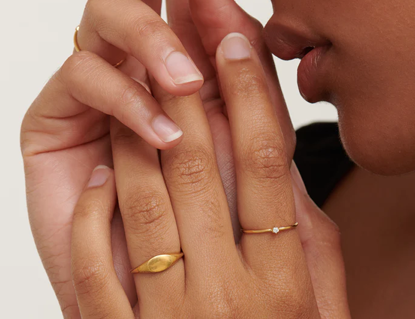 Primrose Solid Gold Petite Diamond Ring | 9K Solid Gold Rings | S-kin Studio Jewelry | Ethical Jewelry That Lasts