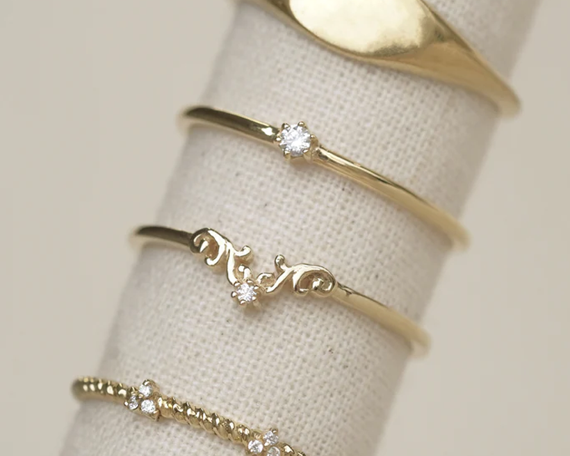 Primrose Solid Gold Petite Diamond Ring | 9K Solid Gold Rings | S-kin Studio Jewelry | Ethical Jewelry That Lasts