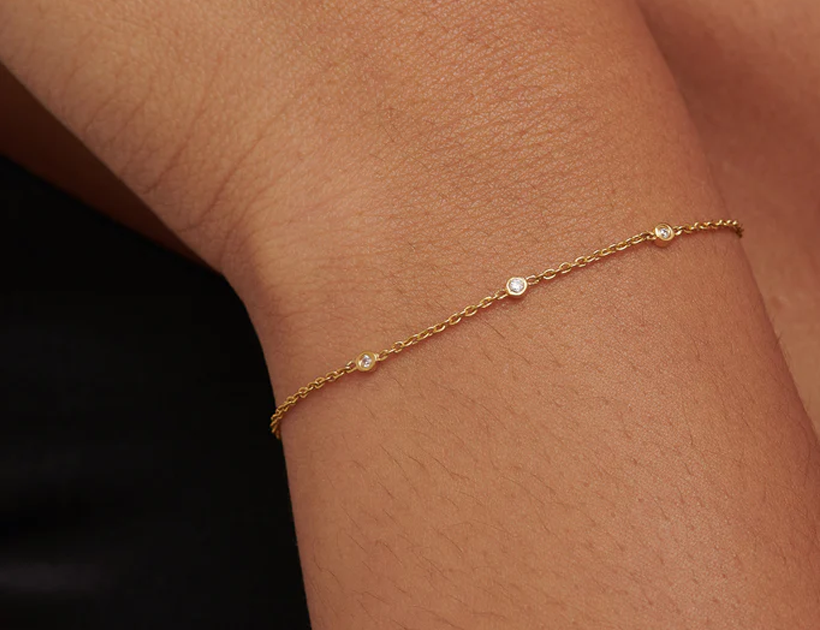 Yuri Solid Gold Trio Diamond Bracelet | 9K Solid Gold Bracelets | S-kin Studio Jewelry | Ethical Jewelry That Lasts