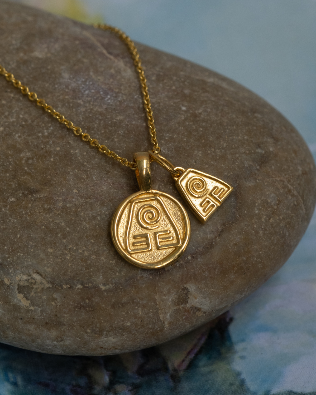 Solid Gold Earthbender Charm