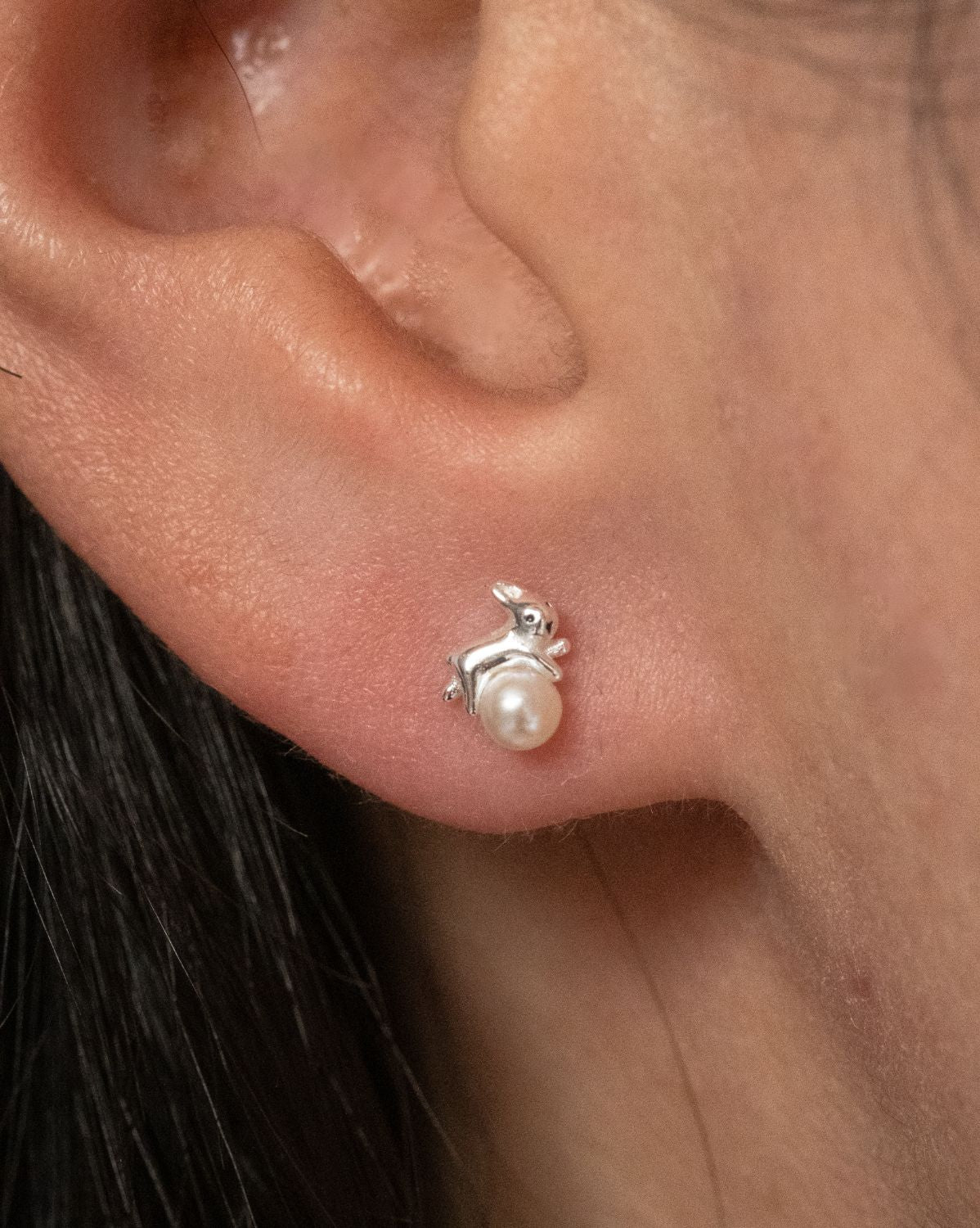 Yue Yue Pearl Piercing - Sterling Silver