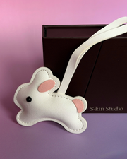 Leaping Bunny Bag Charm GWP