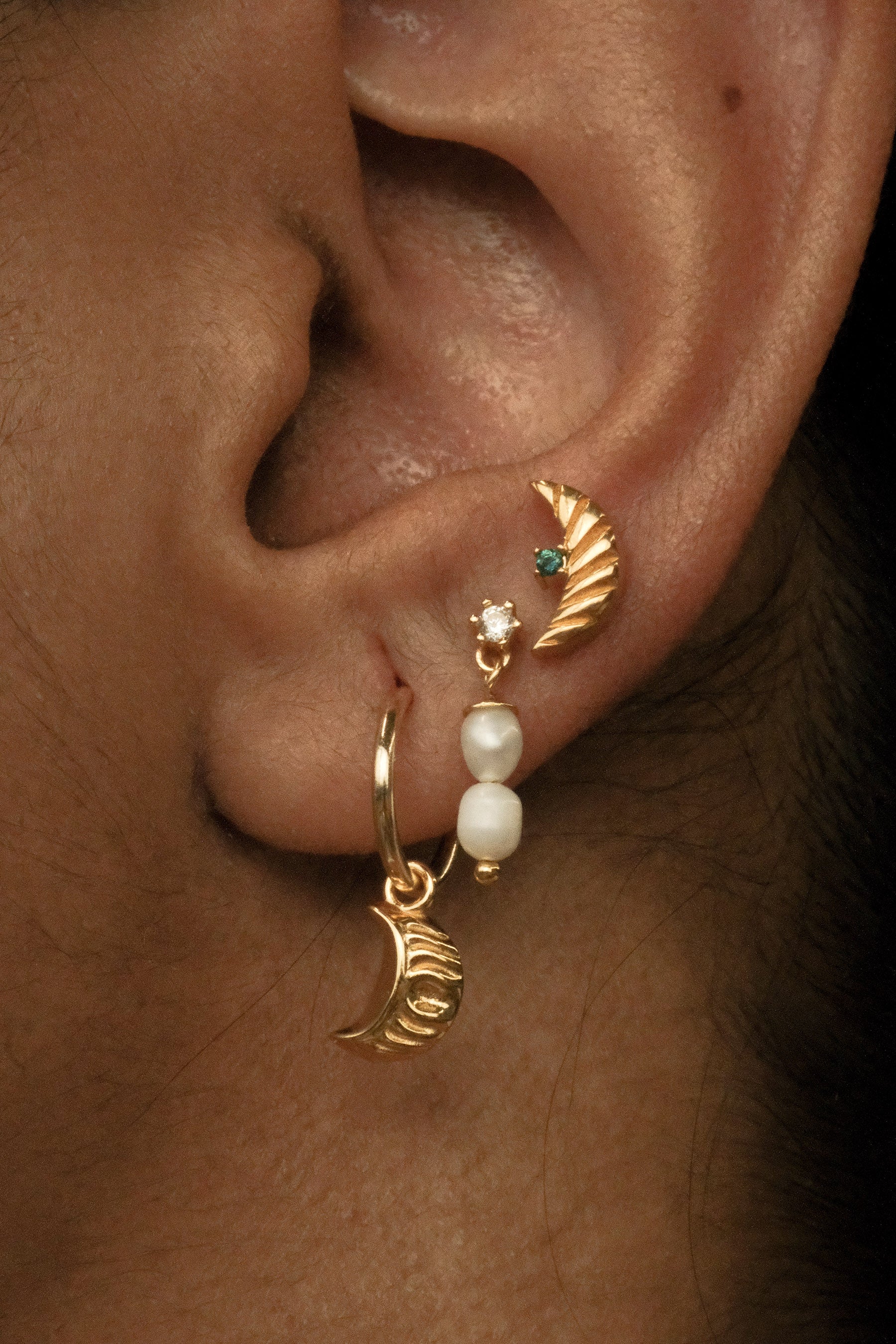 Double Mini Pearl Studs