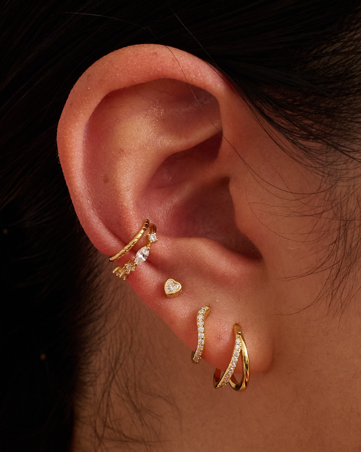 Bezel Heart Stud