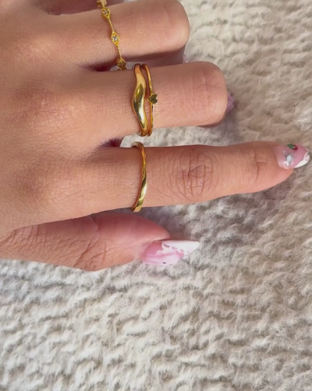 Solid Gold Sloane Twist Ring