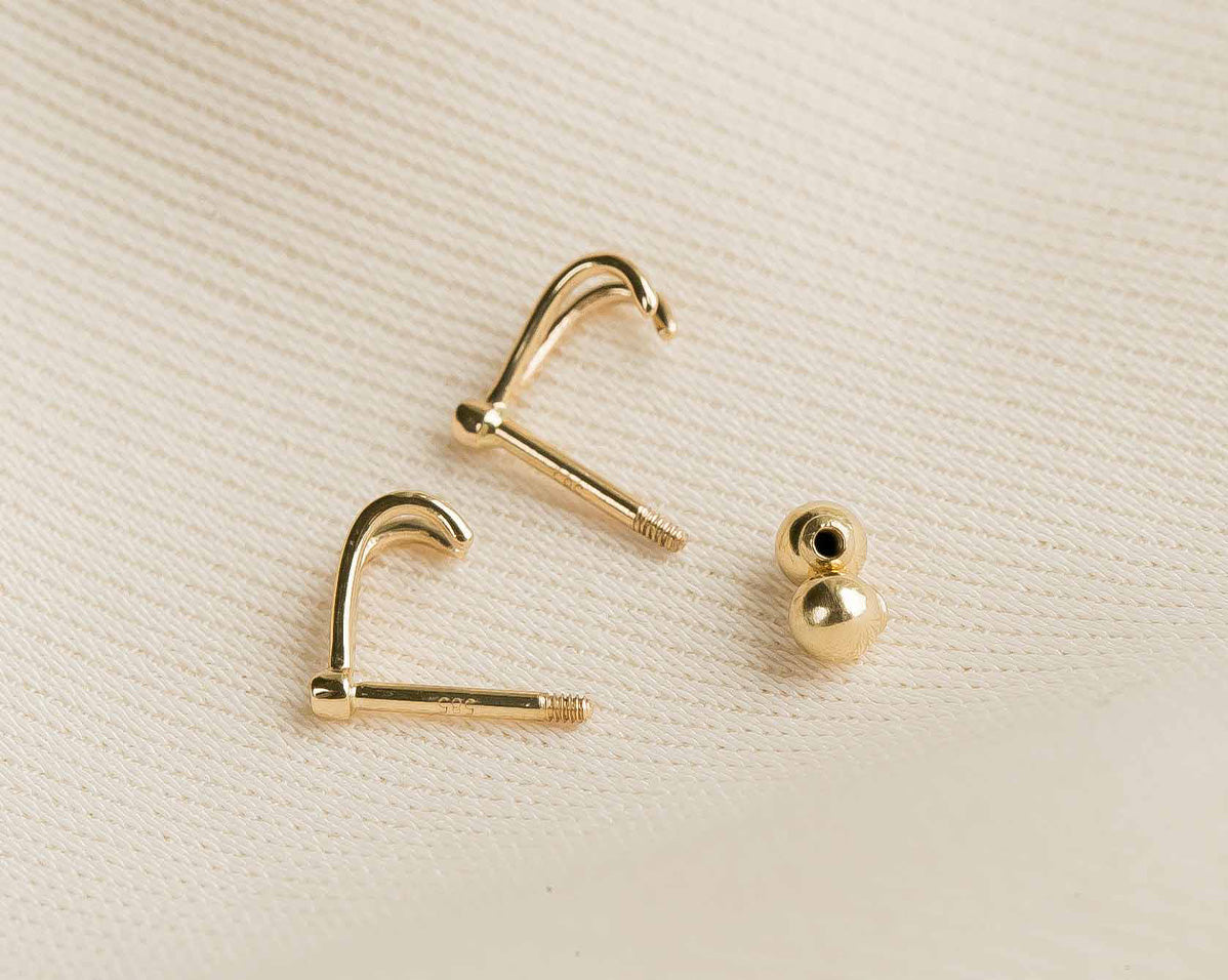 14K Solid Gold Faye Wishbone Single Stud | S-kin Studio Jewelry | Ethical Piercing Earrings