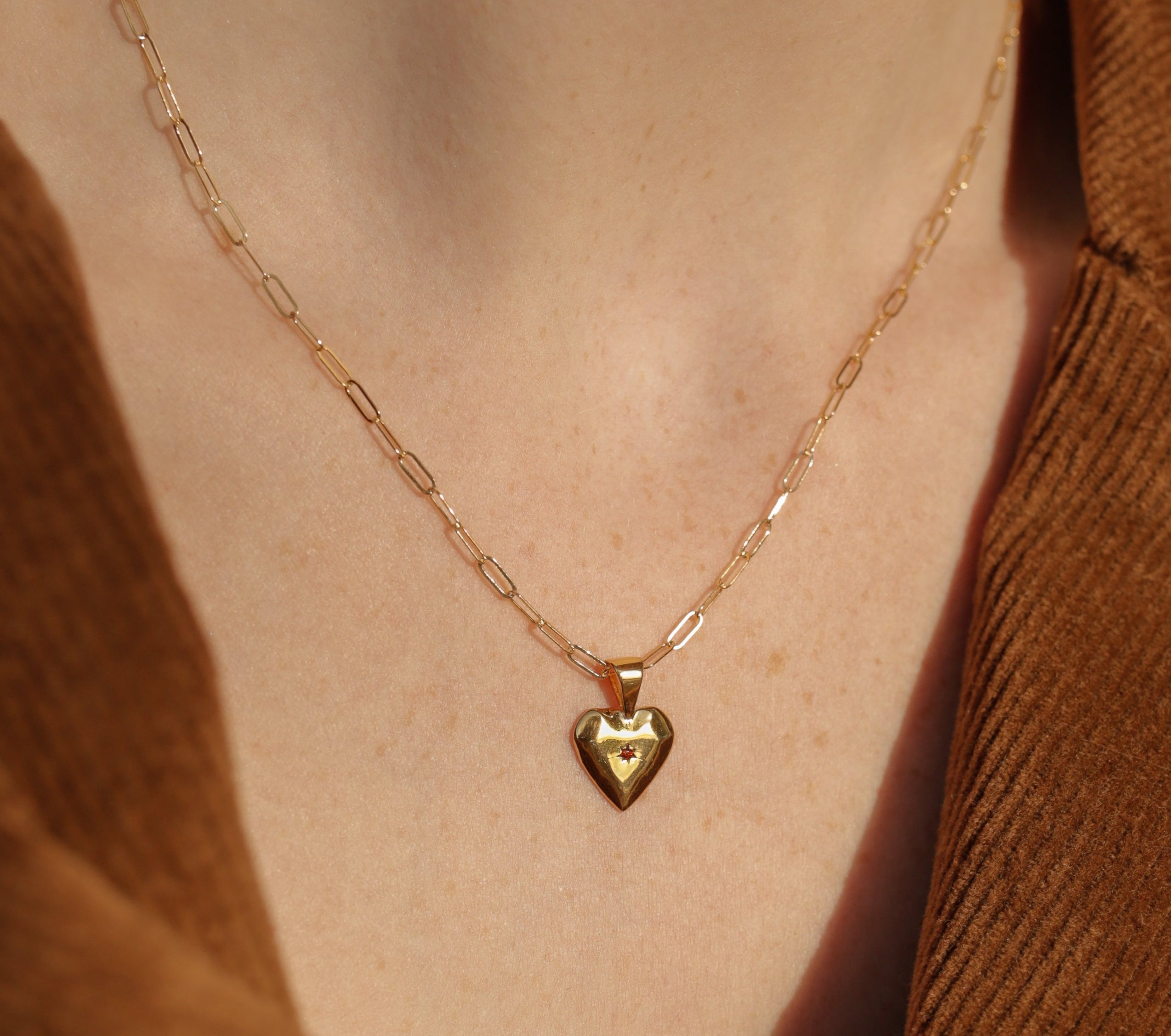 Gilded Heart Pendant Necklace - S-kin Studio Jewelry | Minimal Jewellery That Lasts.