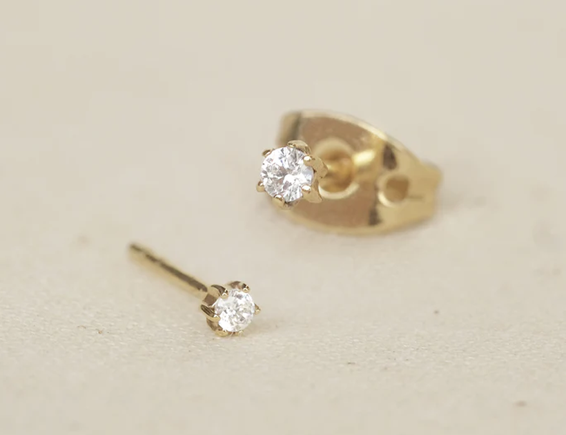 Byeol Solid Gold Diamond Stud | 9K Solid Gold Earrings | S-kin Studio Jewelry | Ethical Jewelry That Lasts