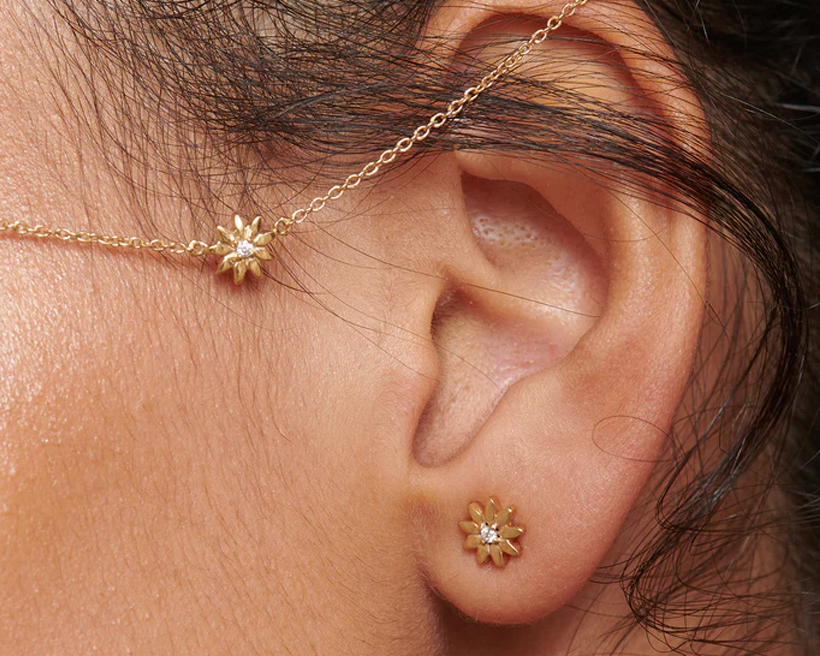 Leilani Solid Gold Flower Diamond Stud | 9K Solid Gold Earrings | S-kin Studio Jewelry | Ethical Jewelry That Lasts