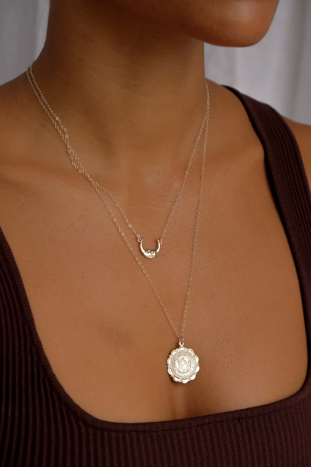 La Luna Pendant Necklace